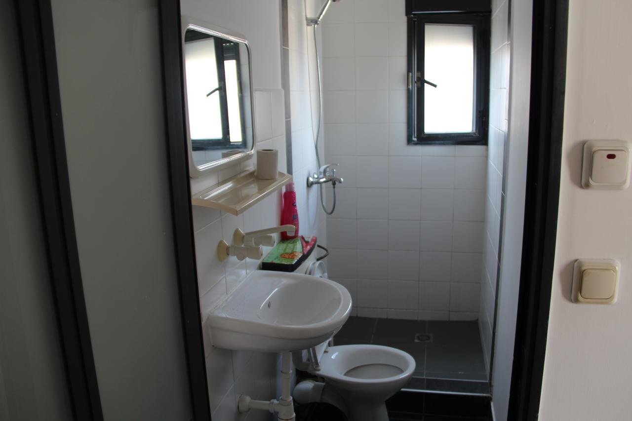 Apartments With Sea View Хайфа Екстериор снимка