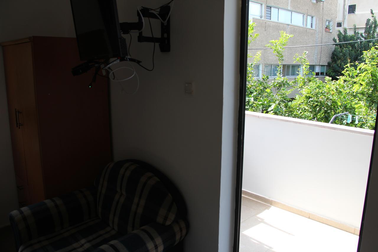 Apartments With Sea View Хайфа Екстериор снимка