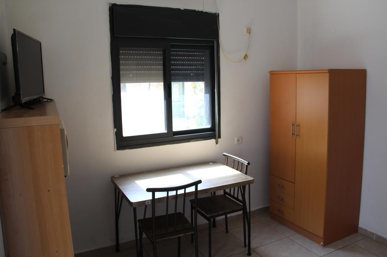 Apartments With Sea View Хайфа Екстериор снимка