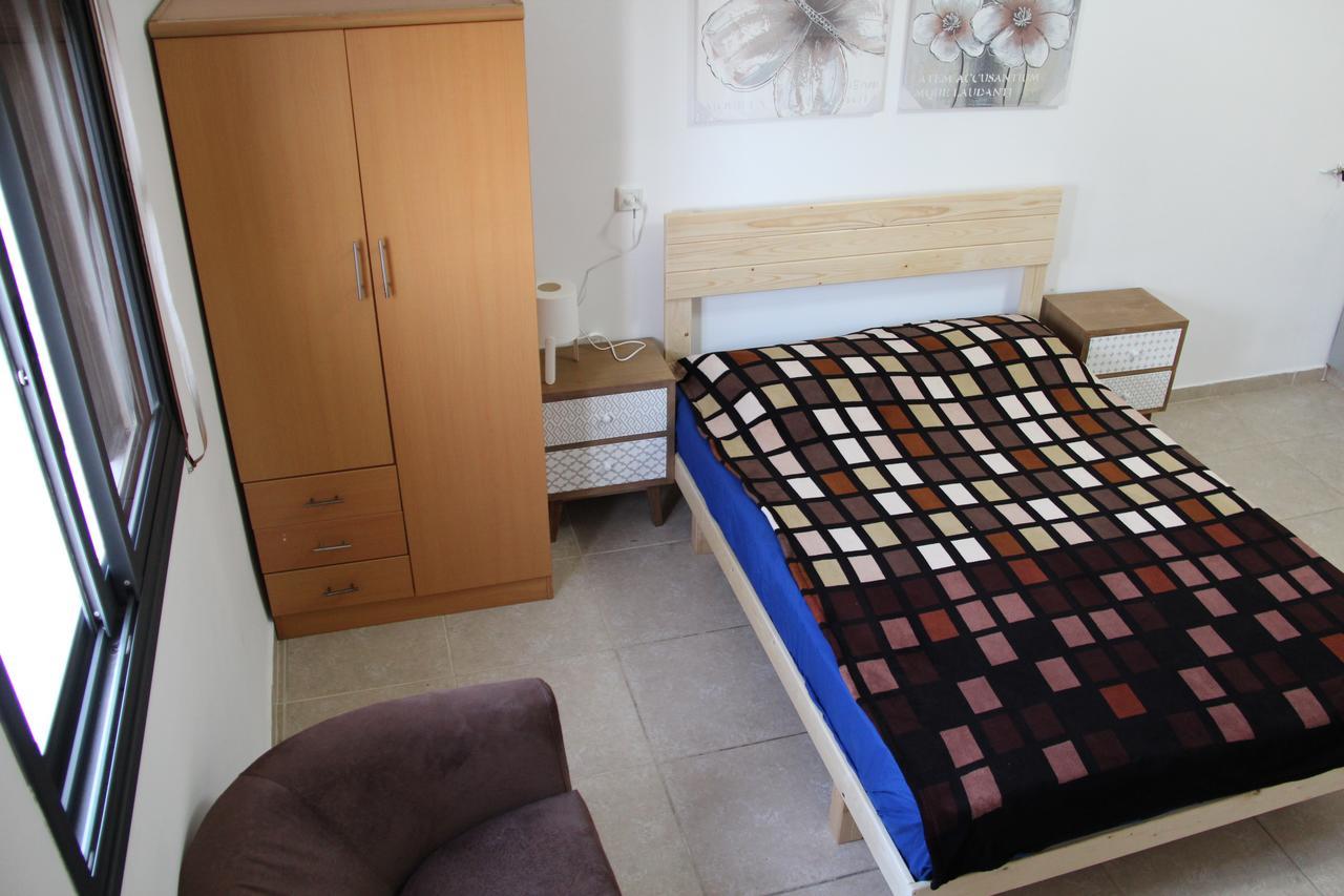 Apartments With Sea View Хайфа Екстериор снимка